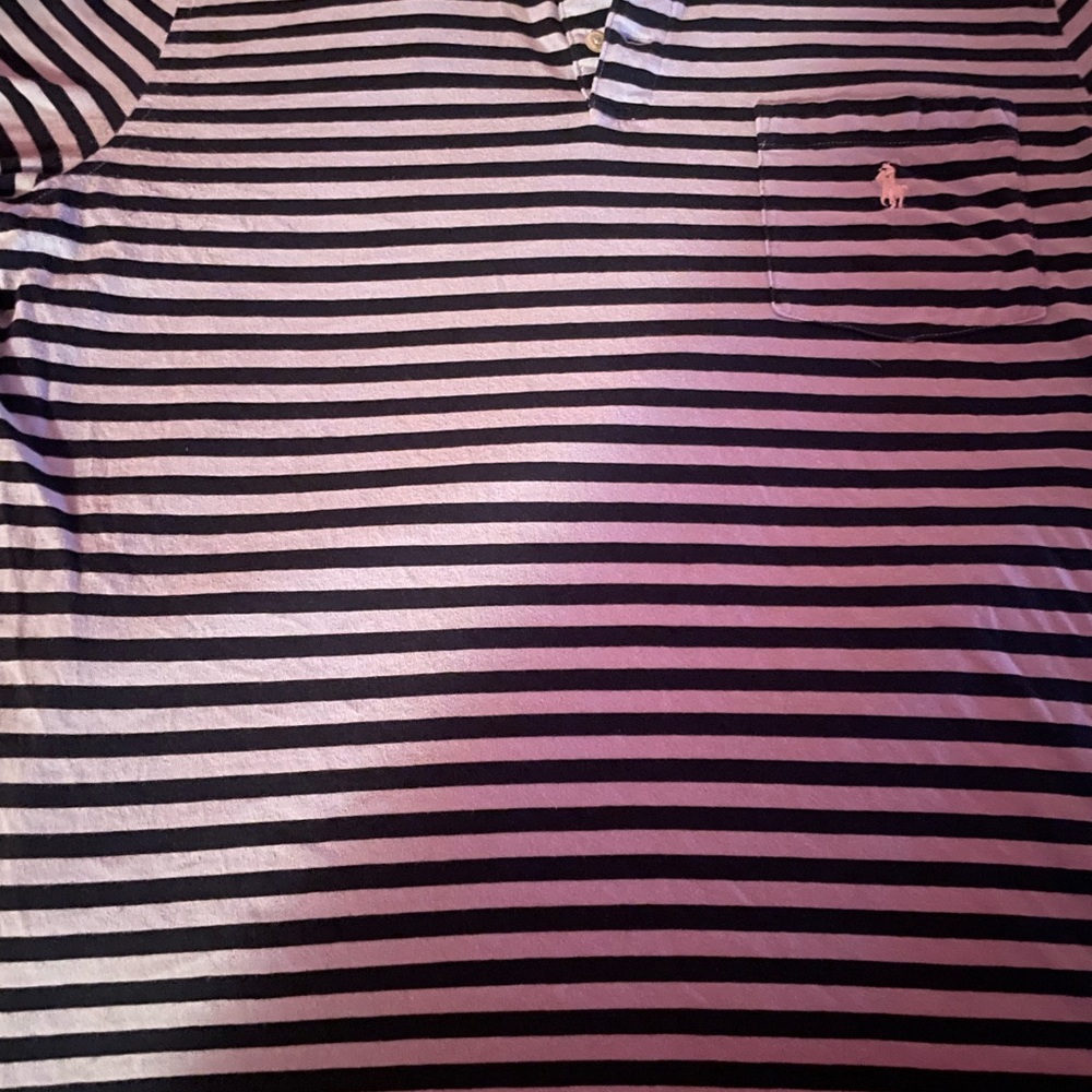 Polo - Picture 2 of 2